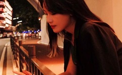 迈开腿我可以尝尝你的草莓感觉